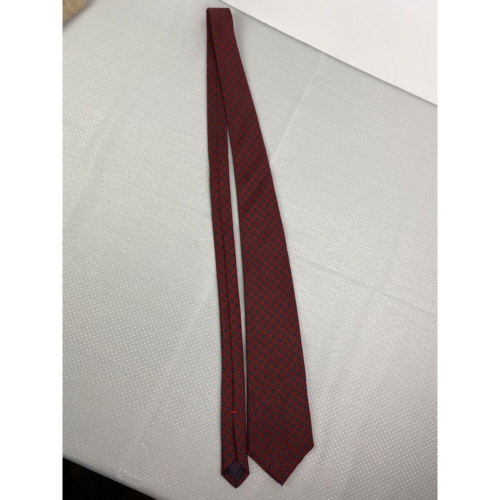 Bonwit Teller Men’s Red & Blue Paisley Vintage Silk Tie 54” Long Made In England